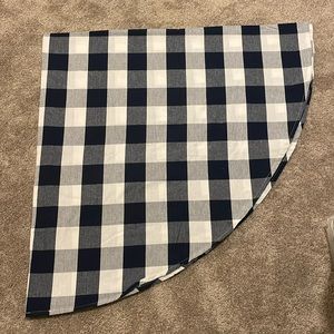 Williams Sonoma Blue Buffalo Plaid Tablecloth 70” Round